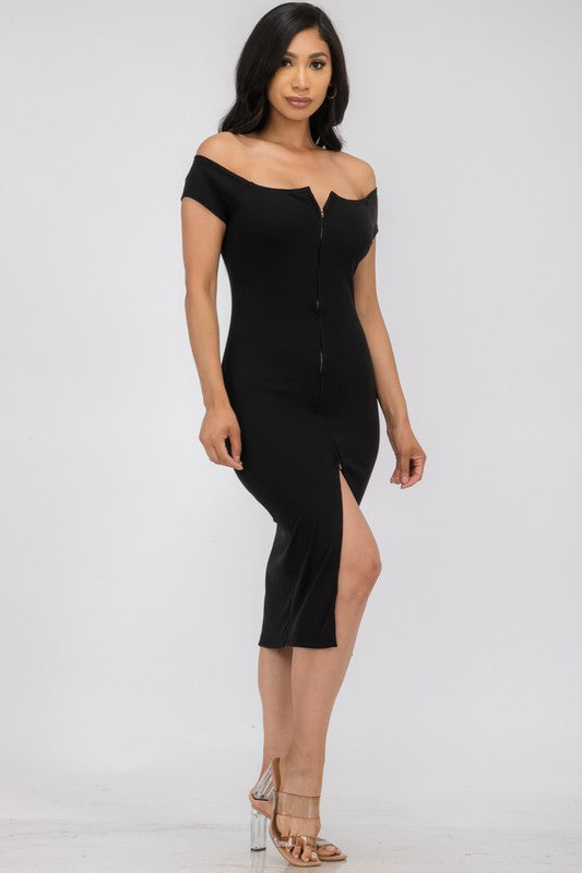 Off shoulderzip front dress